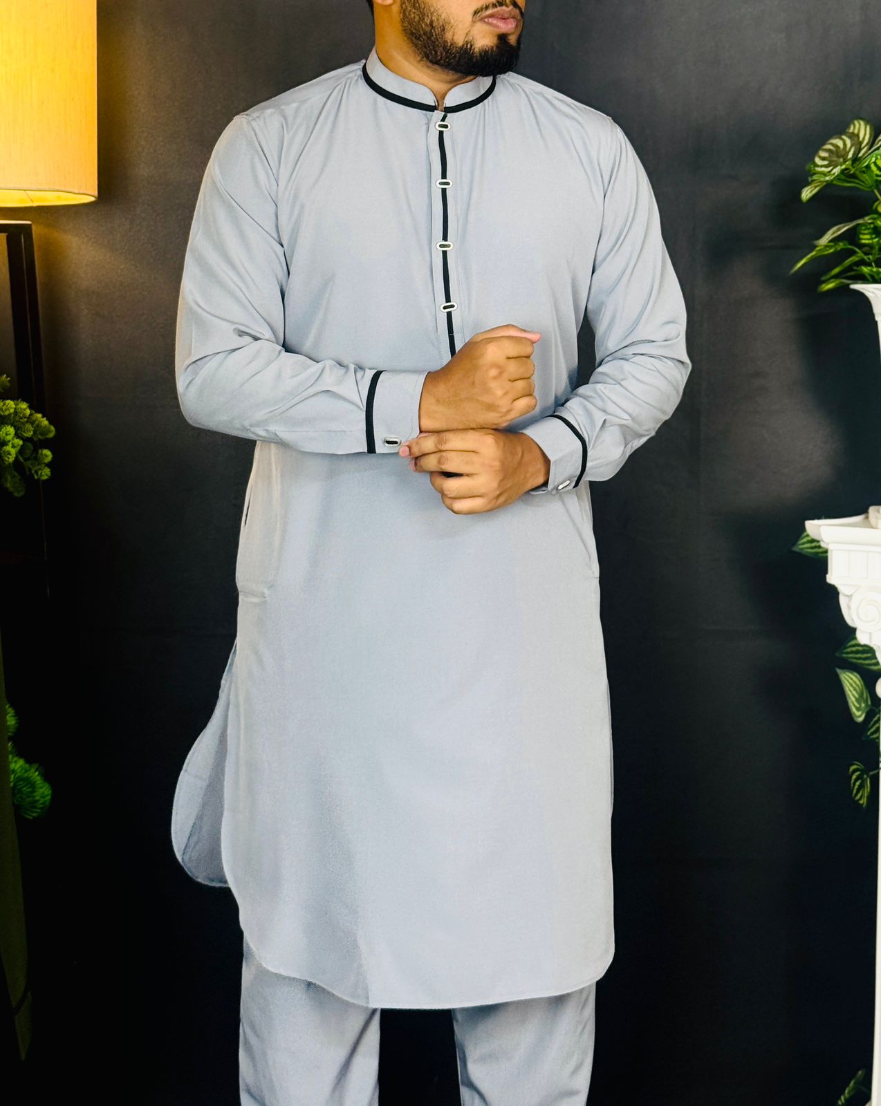 Contrast Kabli Set - Silver